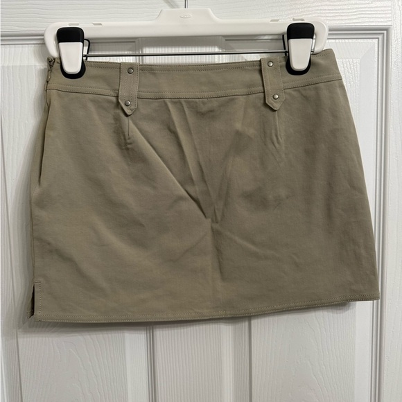 Express NWT Stretch Front Pockets Micro Mini Skirt Khaki Tan Women's Size 6 - Picture 4 of 7